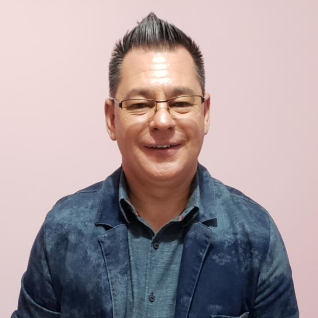 ernoy mattiello pupilo mostra chica pelega